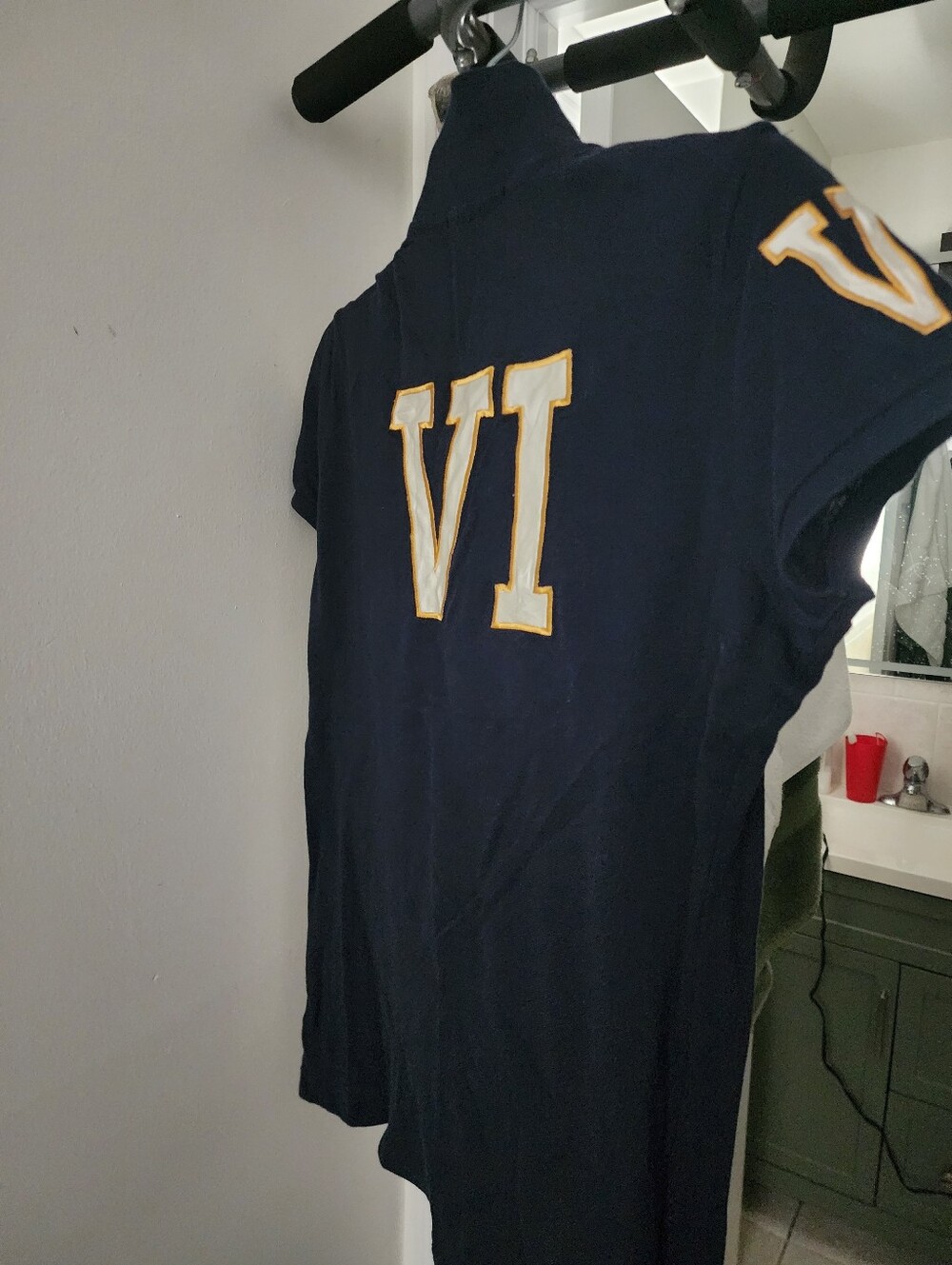 Ralph Lauren Navy Polo with Gold Mercer Club Crest.  Unisex. - Picture 5 of 9